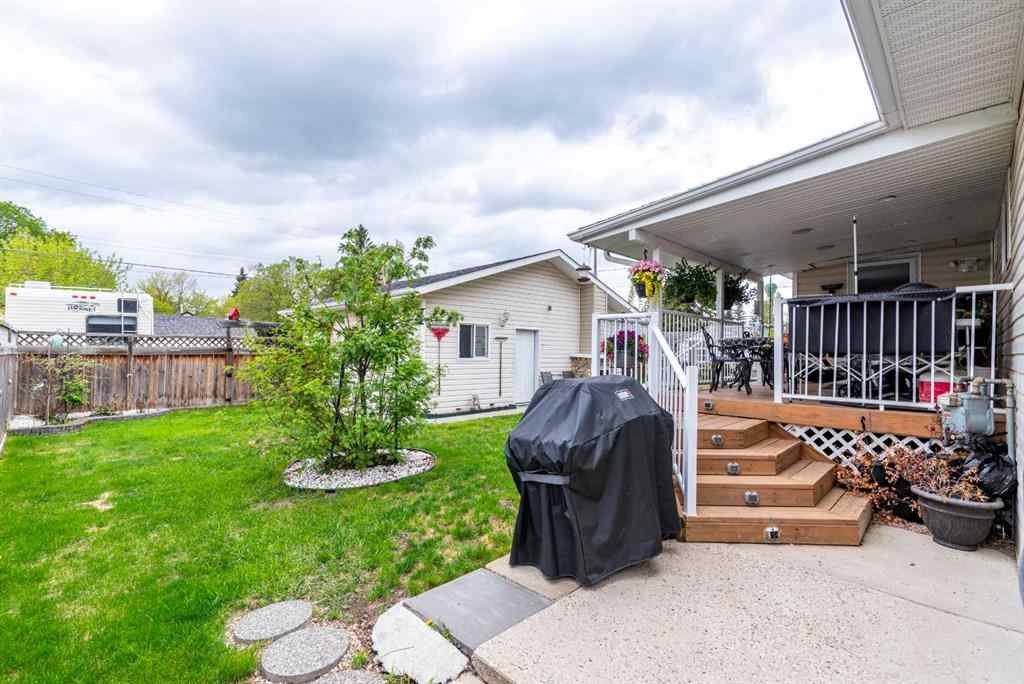 MLS® A2221103 - 5032 51 Street  in NONE Mannville, Residential