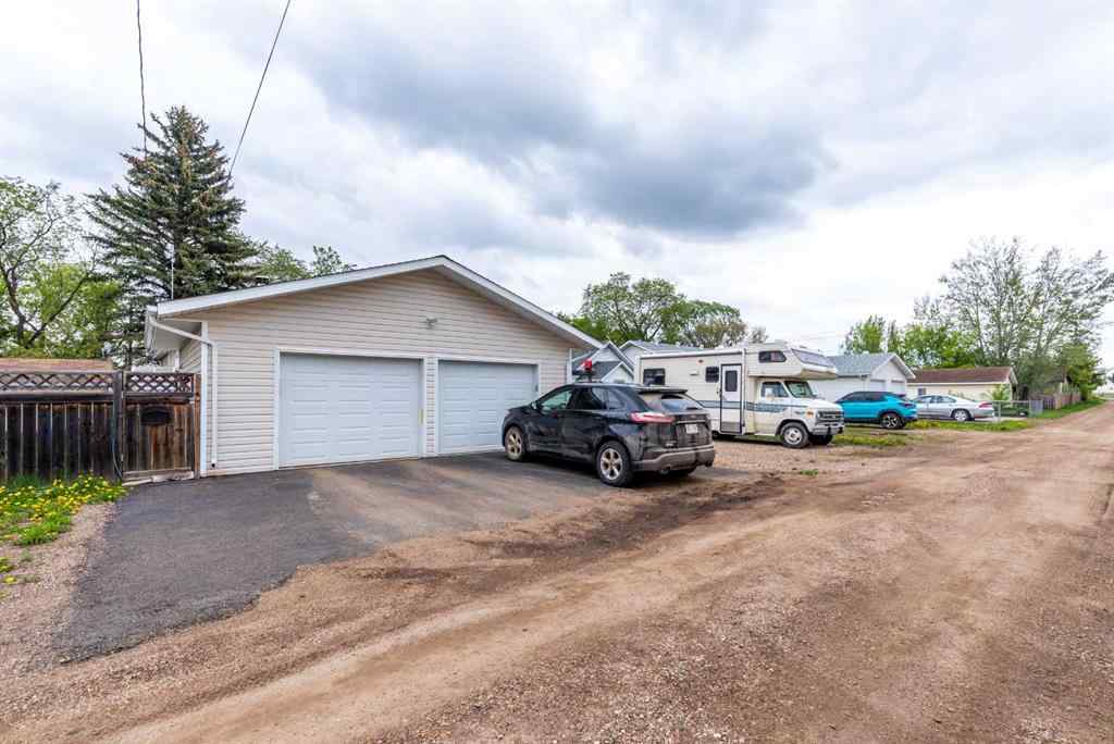 MLS® A2221103 - 5032 51 Street  in NONE Mannville, Residential