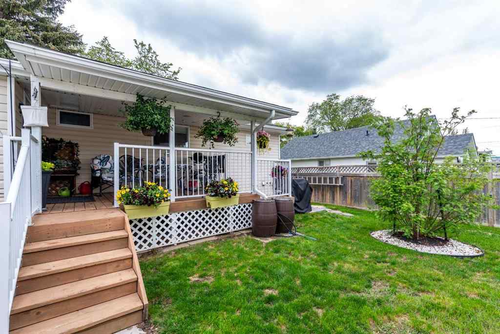 MLS® A2221103 - 5032 51 Street  in NONE Mannville, Residential