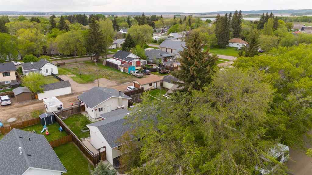 MLS® A2221103 - 5032 51 Street  in NONE Mannville, Residential