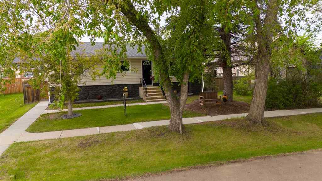MLS® A2221103 - 5032 51 Street  in NONE Mannville, Residential
