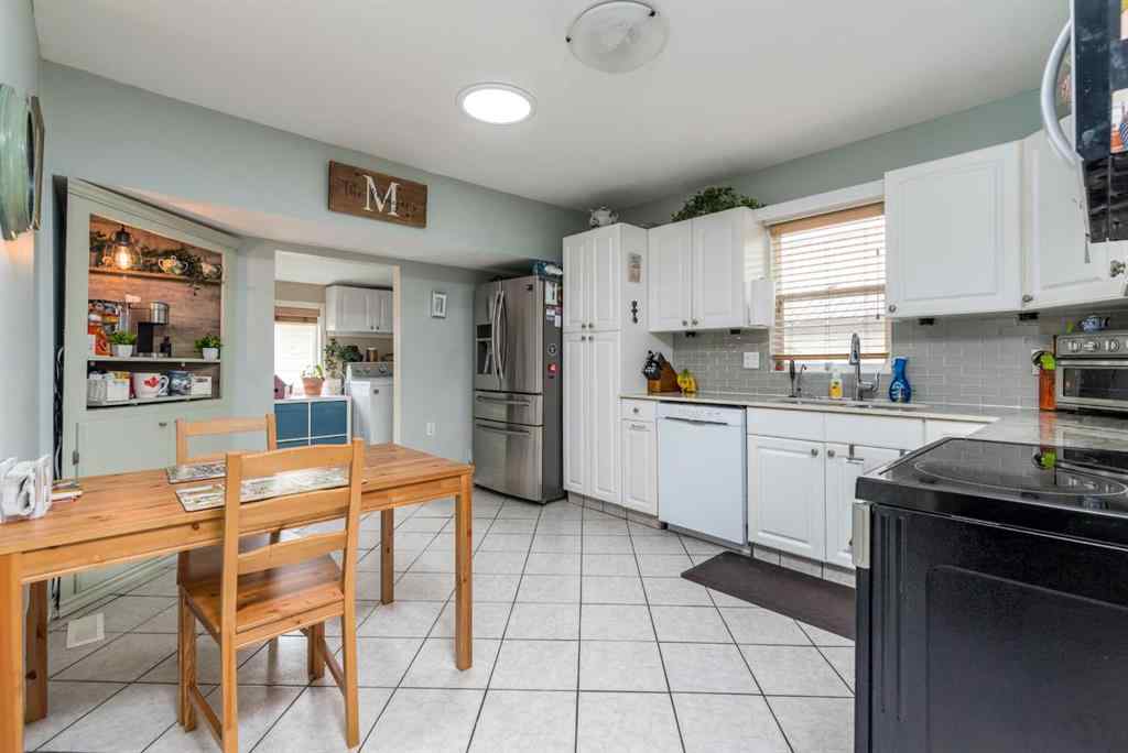 MLS® A2221103 - 5032 51 Street  in NONE Mannville, Residential