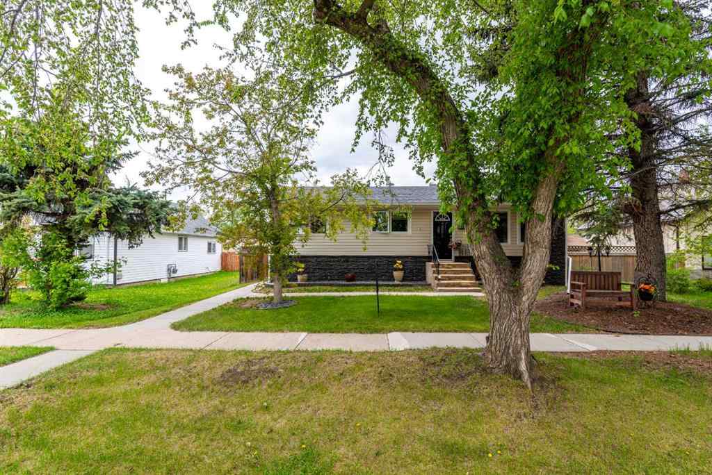 MLS® A2221103 - 5032 51 Street  in NONE Mannville, Residential