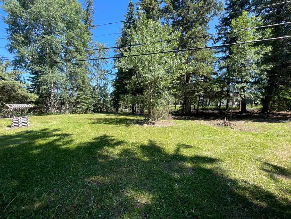 MLS® A2221121 - 107 FOREST HEIGHTS Drive  in Hillcrest Hinton, Residential