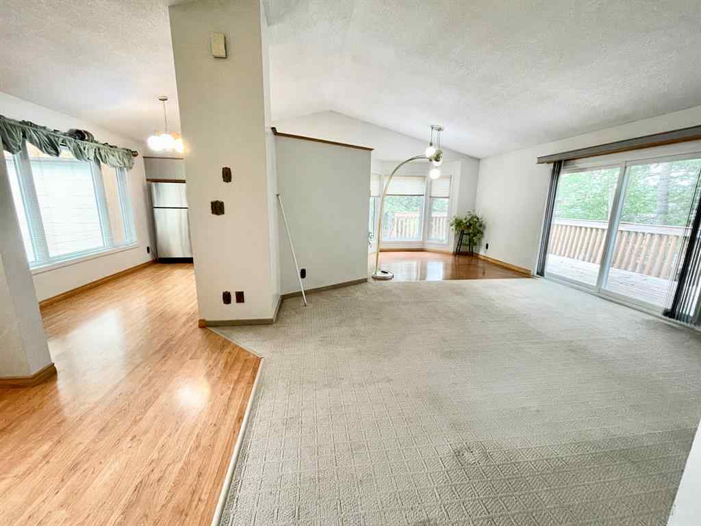 MLS® A2221121 - 107 FOREST HEIGHTS Drive  in Hillcrest Hinton, Residential