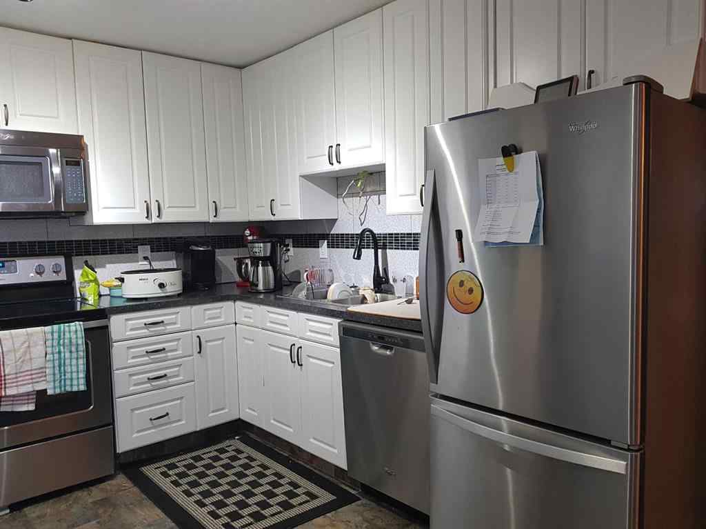 MLS® A2221250 - 95 South Railway Avenue  in NONE Irvine, Commercial