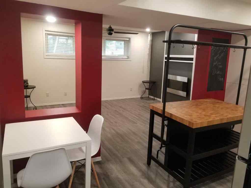 MLS® A2221256 - 7420 36 Avenue NW in Bowness Calgary, Residential