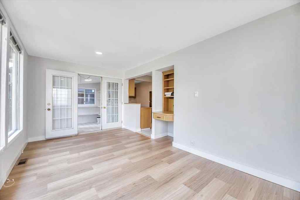 MLS® A2221265 - 514 Scarboro Avenue SW in Scarboro Calgary, Residential