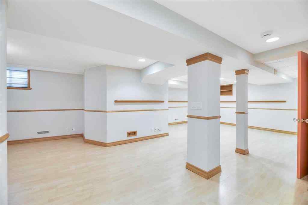 MLS® A2221265 - 514 Scarboro Avenue SW in Scarboro Calgary, Residential