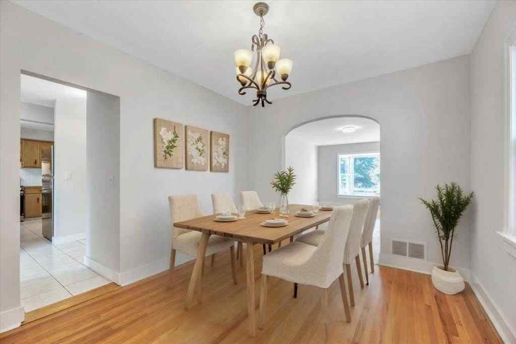 MLS® A2221265 - 514 Scarboro Avenue SW in Scarboro Calgary, Residential
