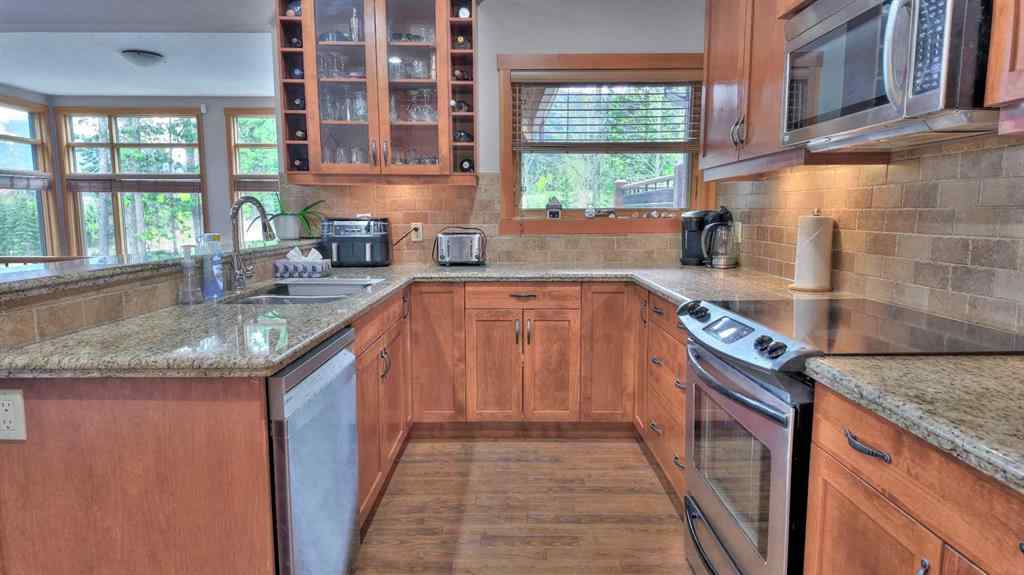 MLS® A2221278 - Unit #1 101 Armstrong Place  in Three Sisters Canmore, Residential