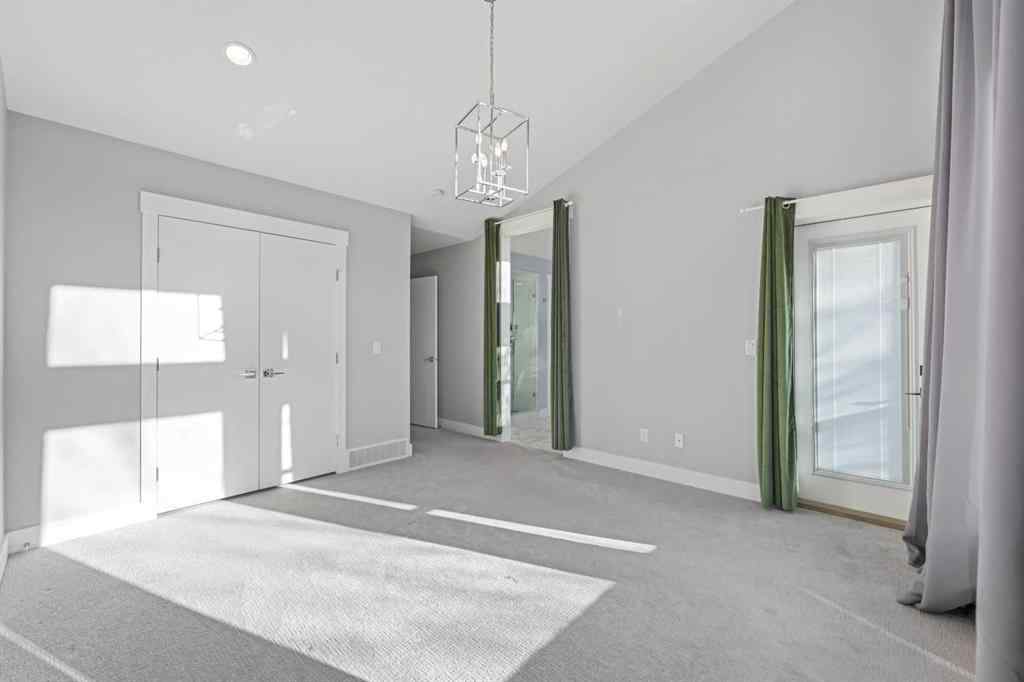 MLS® A2221284 - 1826 33 Avenue SW in South Calgary Calgary, Residential