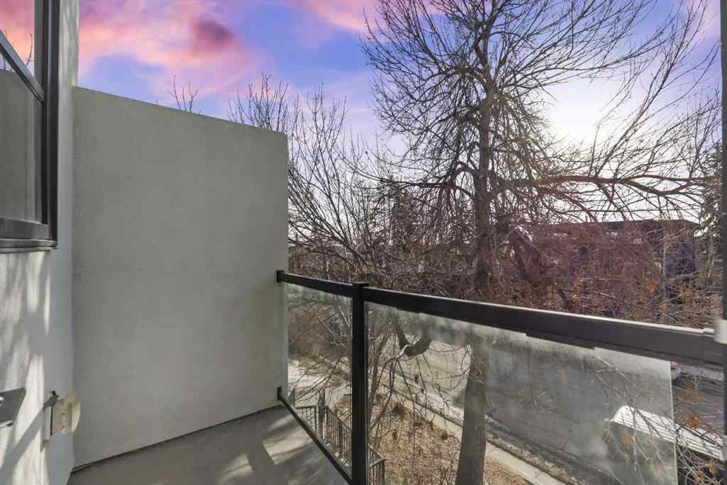MLS® A2221284 - 1826 33 Avenue SW in South Calgary Calgary, Residential