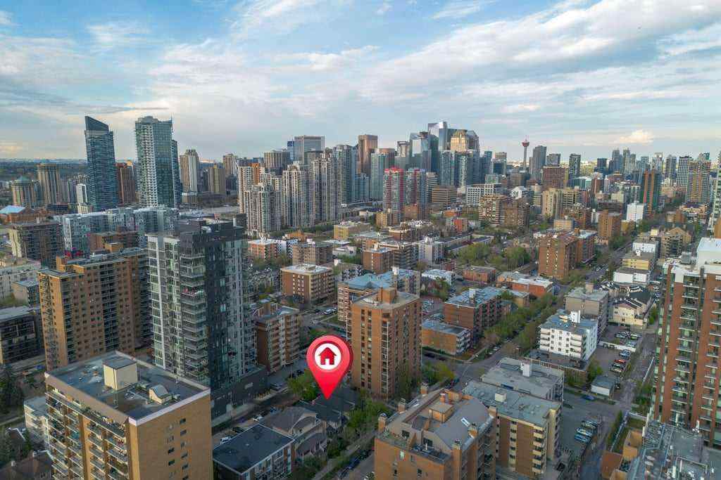 MLS® A2221302 - 1314 15 Avenue SW in Beltline Calgary, Residential