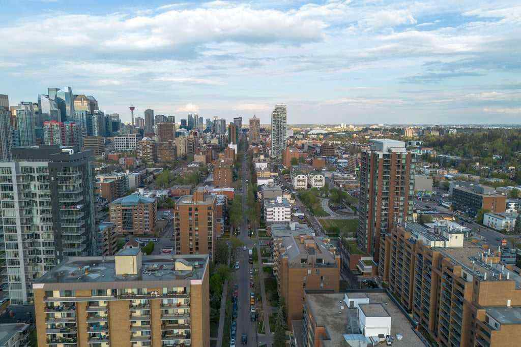 MLS® A2221302 - 1314 15 Avenue SW in Beltline Calgary, Residential