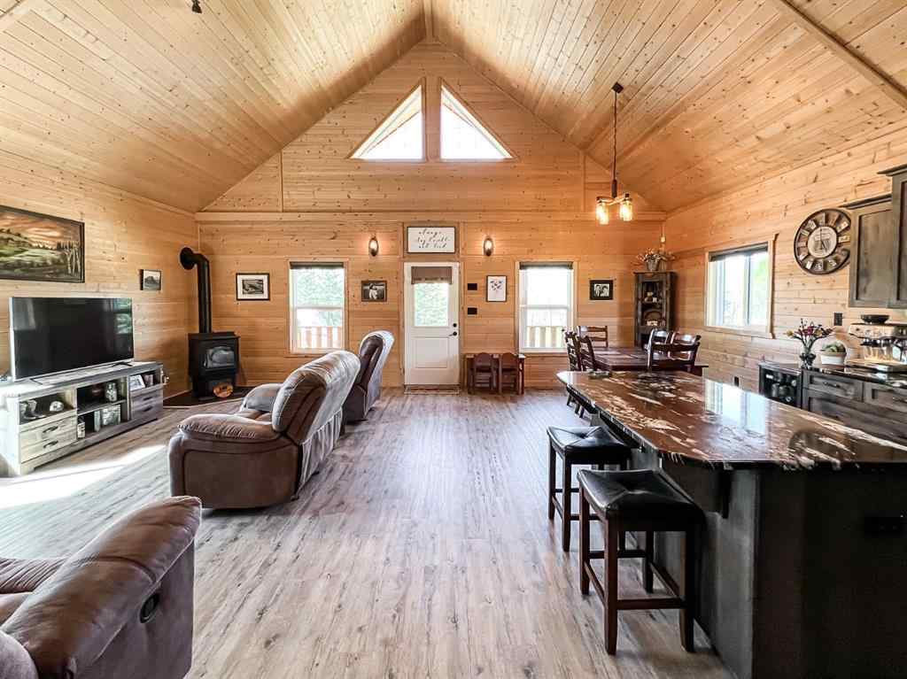 MLS® A2221319 - 20133 TWP RD 832   in NONE St. Isidore, Residential