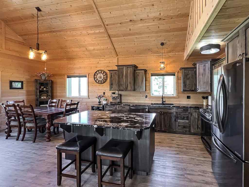 MLS® A2221319 - 20133 TWP RD 832   in NONE St. Isidore, Residential
