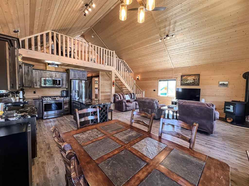 MLS® A2221319 - 20133 TWP RD 832   in NONE St. Isidore, Residential
