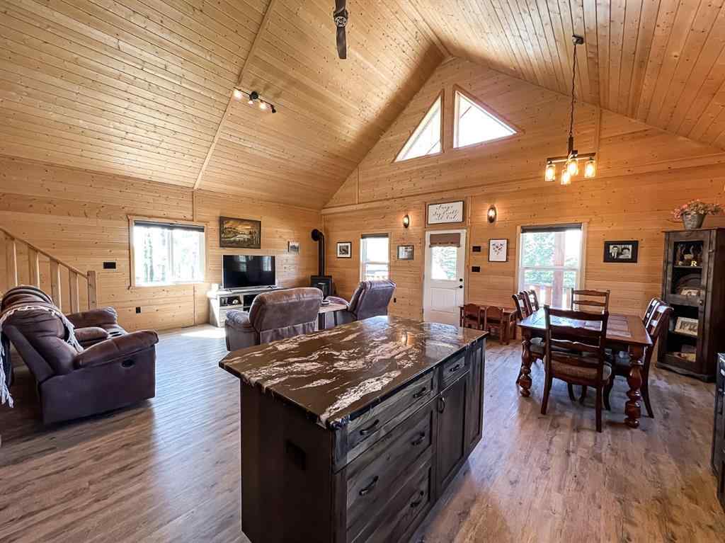 MLS® A2221319 - 20133 TWP RD 832   in NONE St. Isidore, Residential