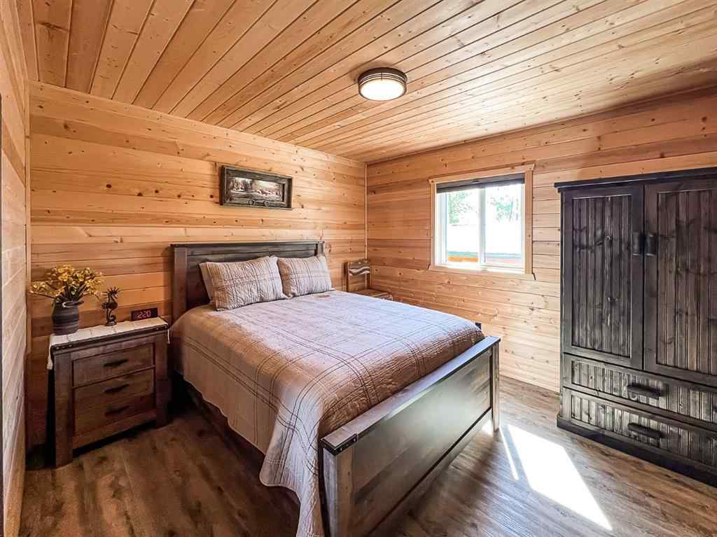 MLS® A2221319 - 20133 TWP RD 832   in NONE St. Isidore, Residential
