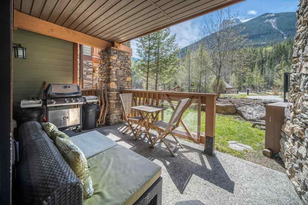 MLS® A2221320 - Unit #111 106 Stewart Creek Landing  in Three Sisters Canmore, Residential