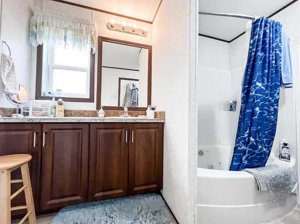 MLS® A2221322 - 016 Maplewood Ave (Railway Ave)   in NONE Watino, Residential