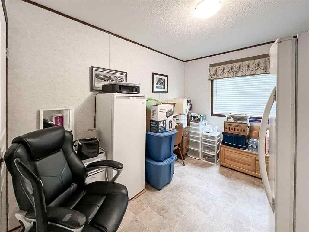 MLS® A2221322 - 016 Maplewood Ave (Railway Ave)   in NONE Watino, Residential