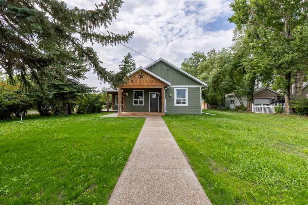 MLS® A2221376 - 44 S 2 Street W in NONE Magrath, Residential