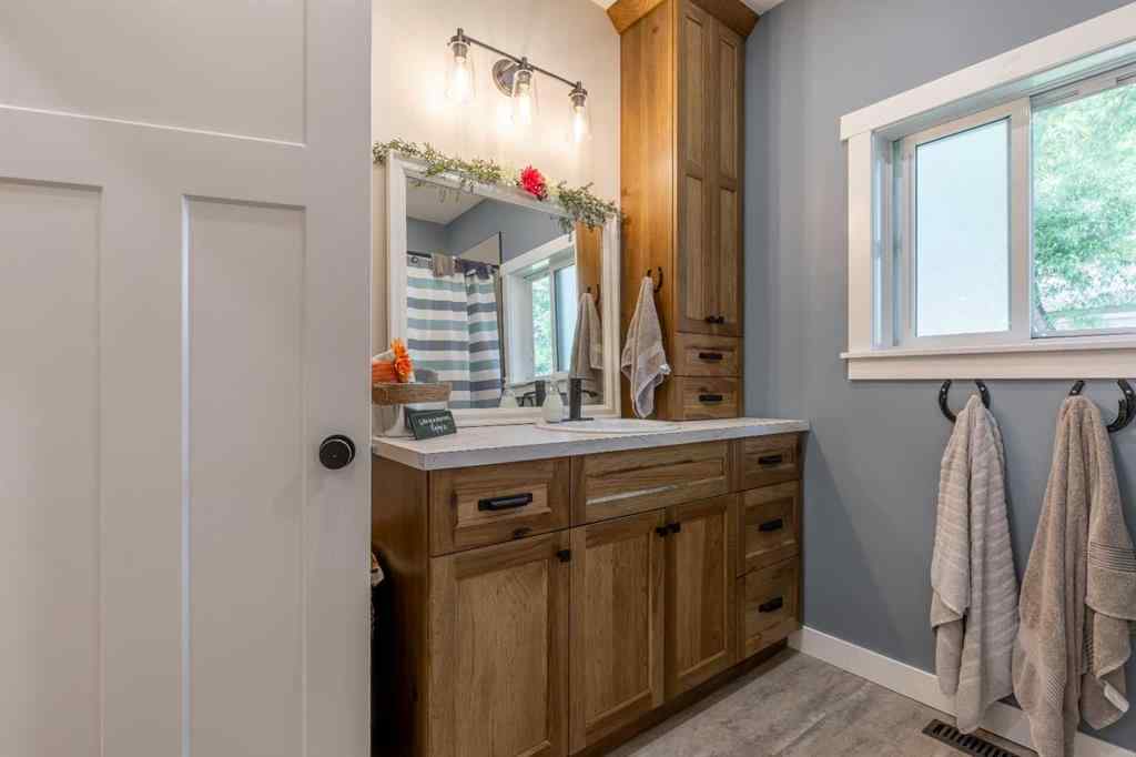 MLS® A2221376 - 44 S 2 Street W in NONE Magrath, Residential