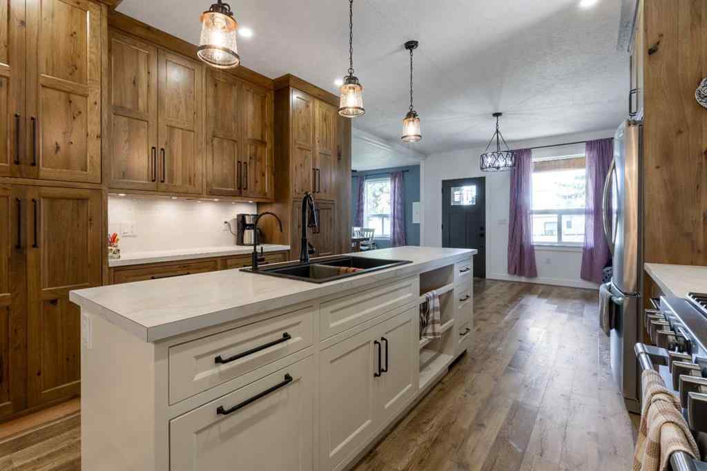 MLS® A2221376 - 44 S 2 Street W in NONE Magrath, Residential