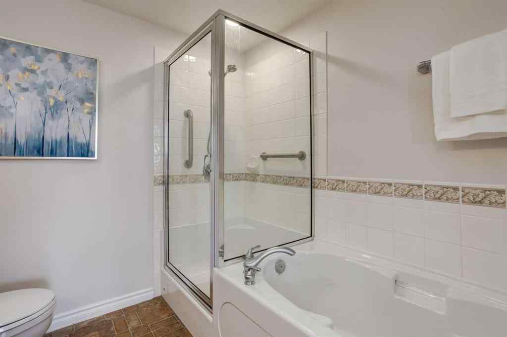 MLS® A2221378 - Unit #609 1718 14 Avenue NW in Hounsfield Heights/Briar Hill Calgary, Residential