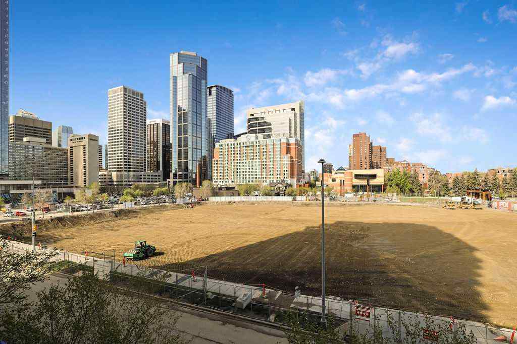 MLS® A2221383 - Unit #451 222 Riverfront Avenue SW in Chinatown Calgary, Residential