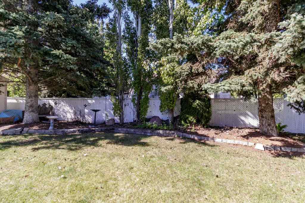 MLS® A2221418 - 6203 60 Street  in NONE Olds, Residential