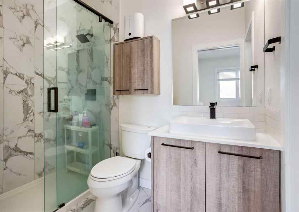 MLS® A2221439 - Unit #408 2702 17 Avenue SW in Shaganappi Calgary, Residential