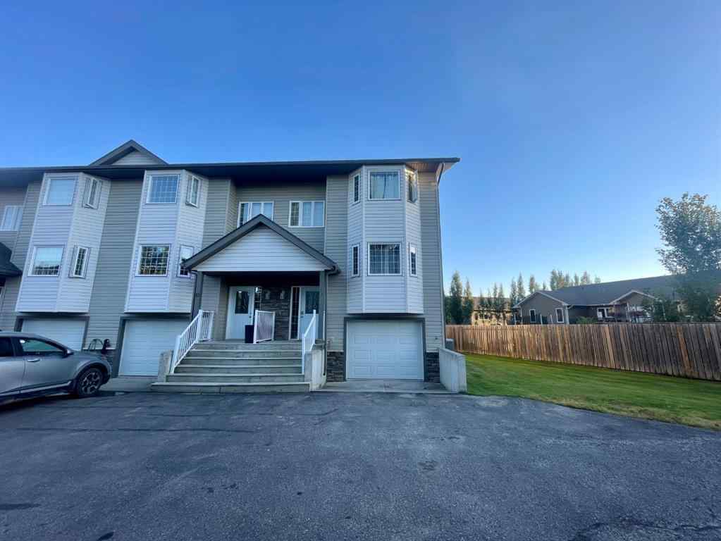 MLS® A2221456 - Unit #11 1616 41 Street   in Edson Edson, Residential