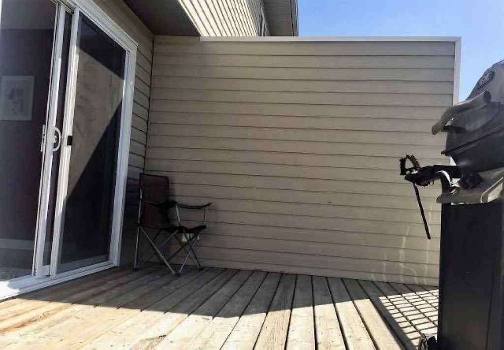 MLS® A2221456 - Unit #11 1616 41 Street   in Edson Edson, Residential