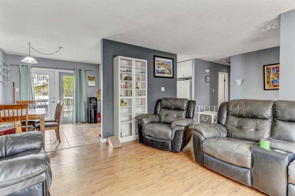 MLS® A2221492 - 9728 95 Avenue  in NONE Wembley, Residential