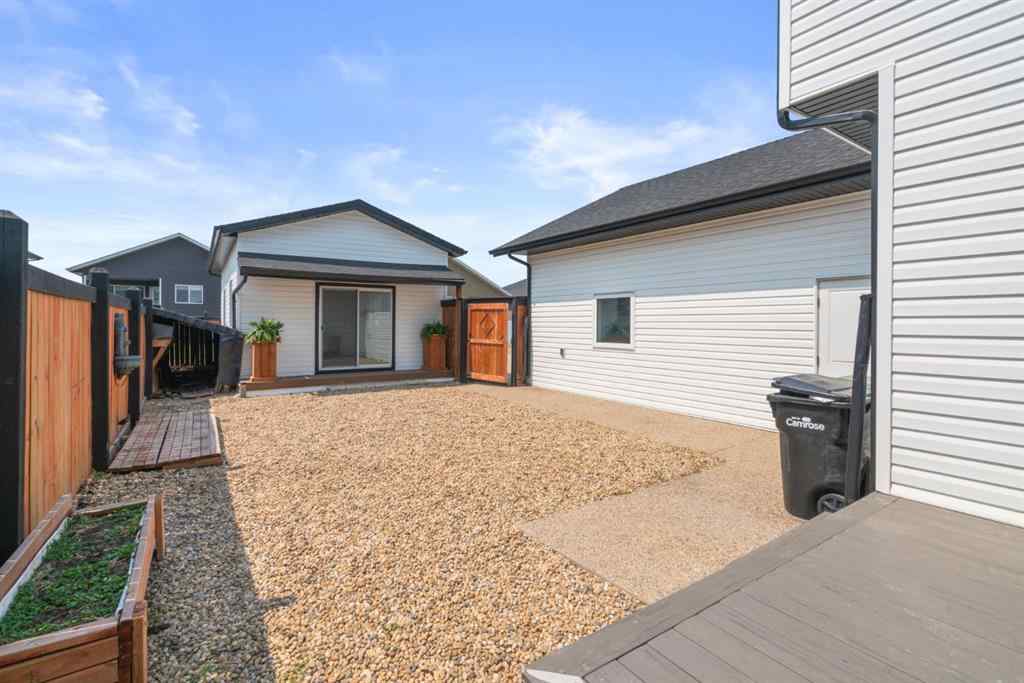 MLS® A2221496 - 2612 62 Street  in Valleyview Camrose, Residential