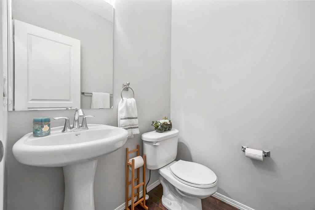 MLS® A2221519 - 51 Auburn Glen Way SE in Auburn Bay Calgary, Residential