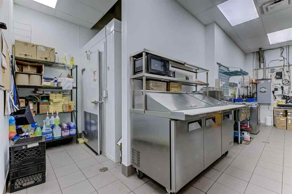 MLS® A2221525 - 981 Tamarack Way NW in Tamarack Edmonton, Commercial
