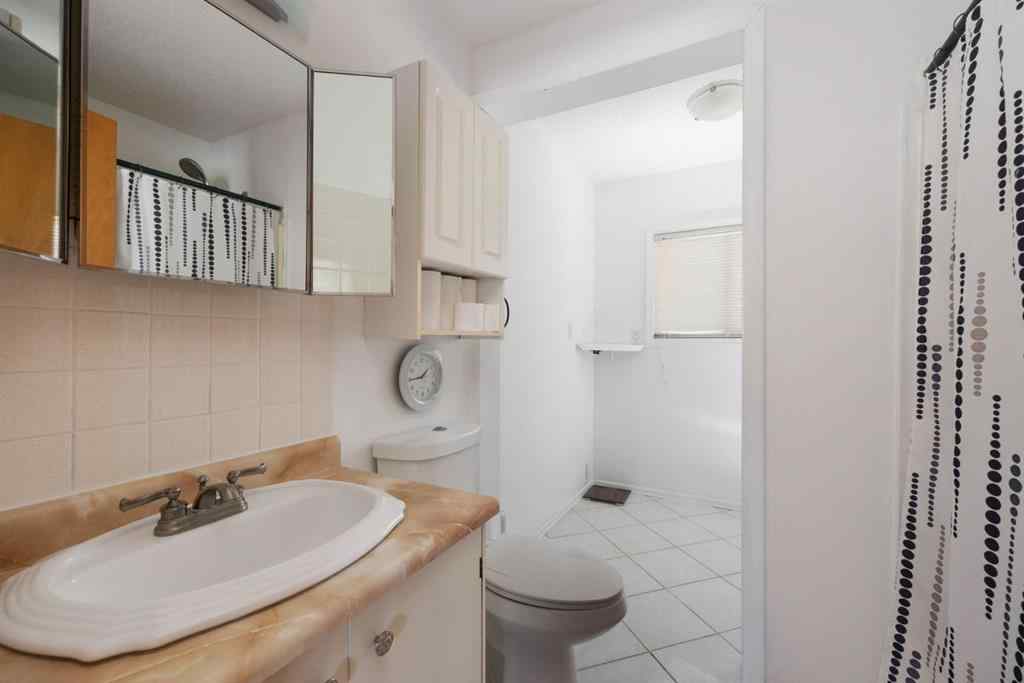 MLS® A2221559 - 173 Oaks Crescent  in Thickwood Fort McMurray, Residential