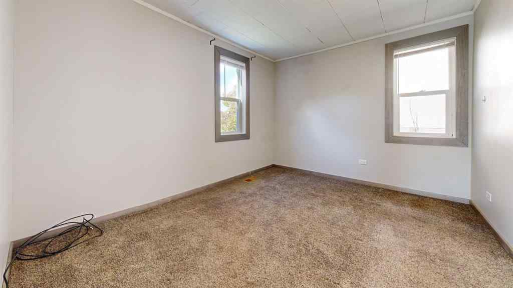 MLS® A2221625 - 10520 101 Avenue  in College Park Grande Prairie, Residential