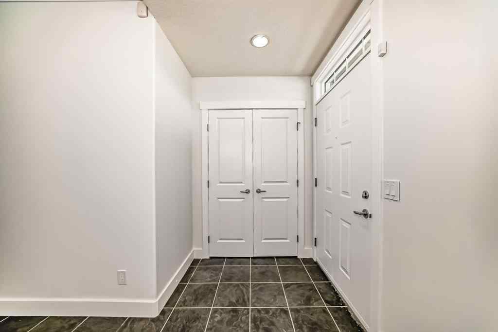 MLS® A2221635 - 199 McKenzie Towne Drive SE in McKenzie Towne Calgary, Residential