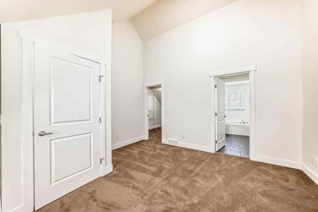 MLS® A2221635 - 199 McKenzie Towne Drive SE in McKenzie Towne Calgary, Residential