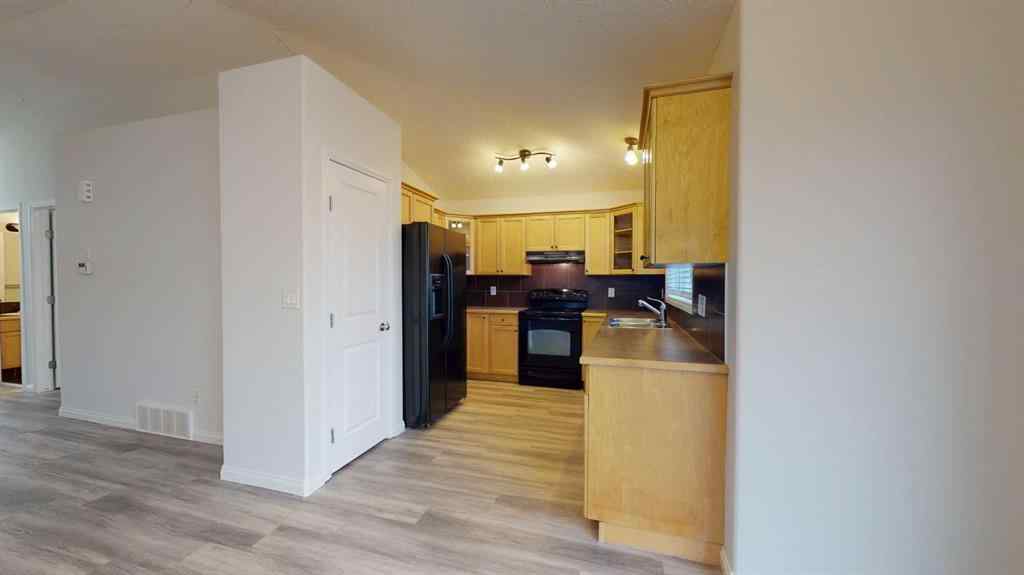 MLS® A2221638 - 10341 Landing Drive  in Crystal Landing Grande Prairie, Residential