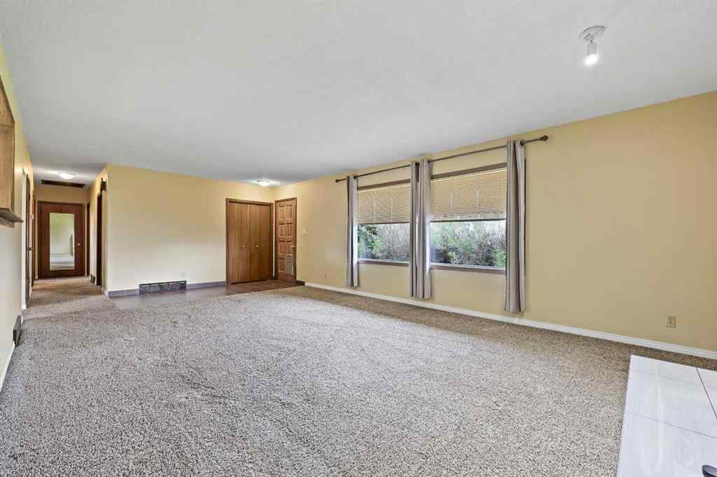 MLS® A2221679 - 31109 Range Road 273   in NONE Rural Mountain View County, Residential