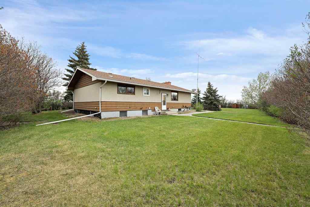 MLS® A2221679 - 31109 Range Road 273   in NONE Rural Mountain View County, Residential