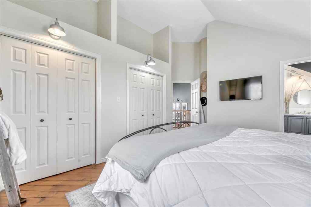 MLS® A2221698 - 240044A Township Road 244   in NONE Rural Wheatland County, Residential
