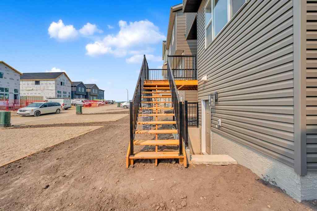 MLS® A2221699 - 35 Legacy Reach Court SE in Legacy Calgary, Residential