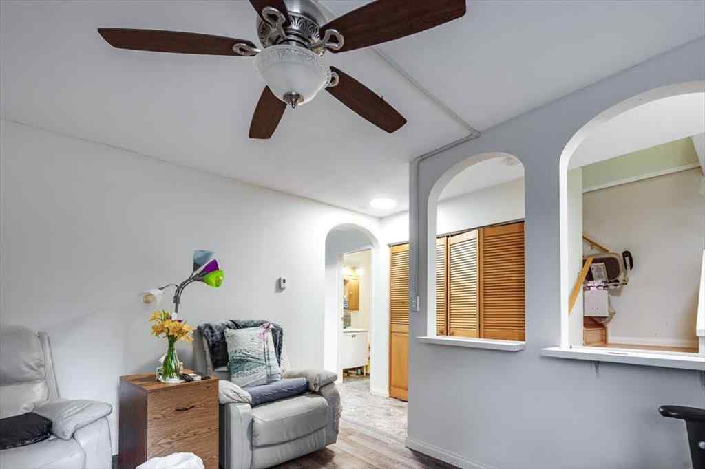 MLS® A2221701 - 5029 53 Street  in Rocky Mtn House Rocky Mountain House, Residential